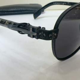 Picture of Chrome Hearts Sunglasses _SKUfw61783037fw
